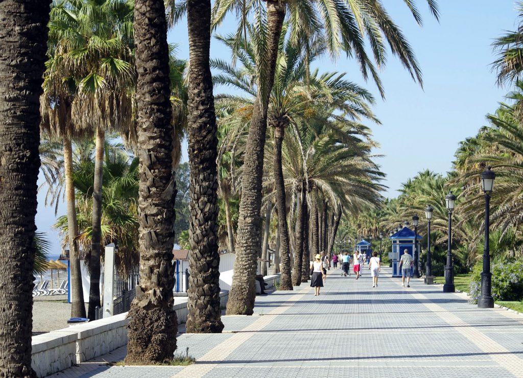 marbella sea promenade